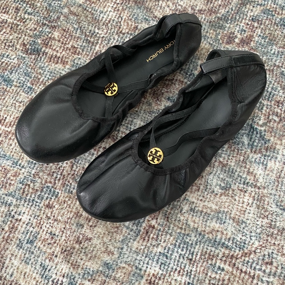 Tory Burch Black Flats 7.5